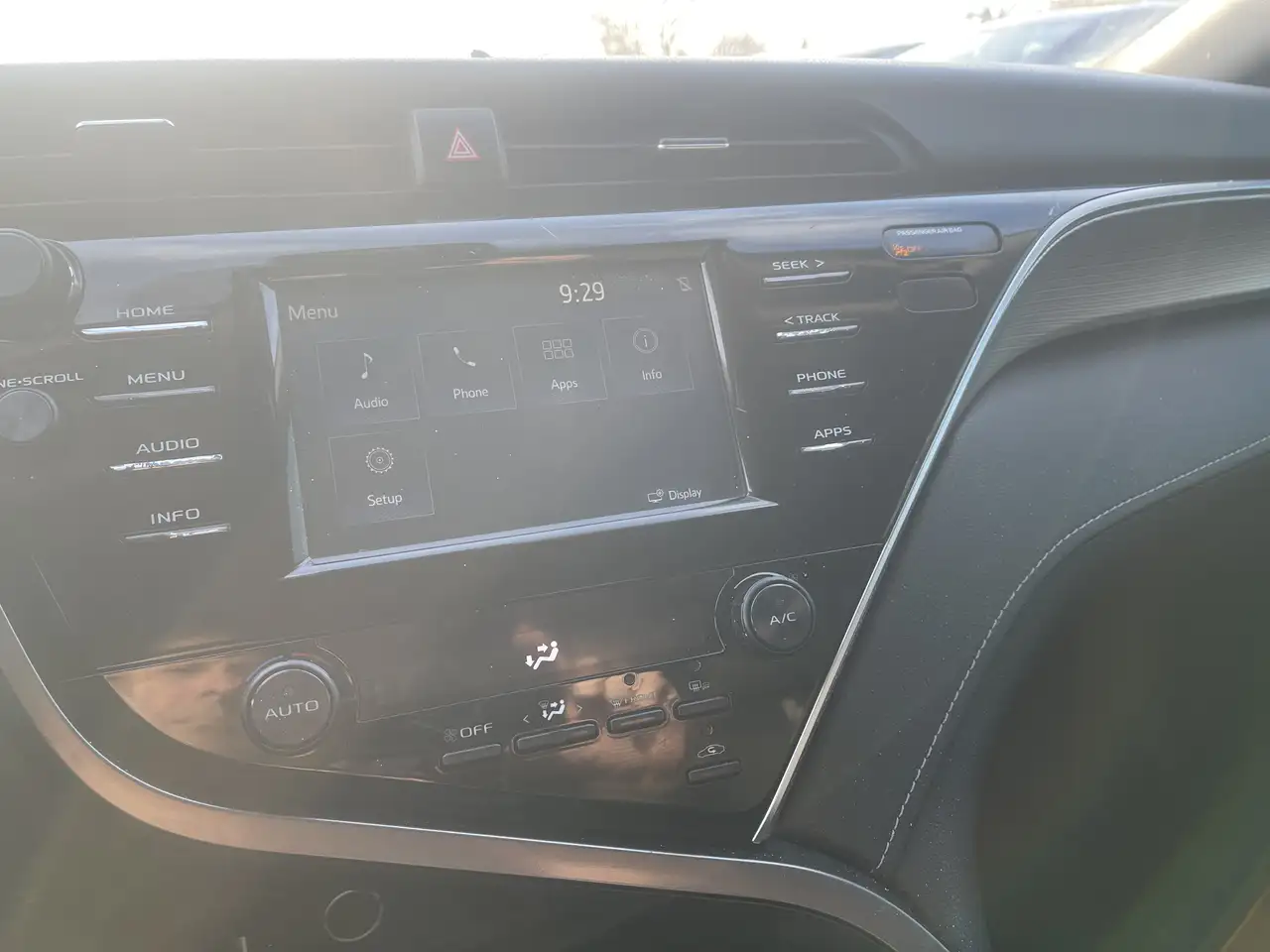 Toyota Camry снимка Toyota Camry