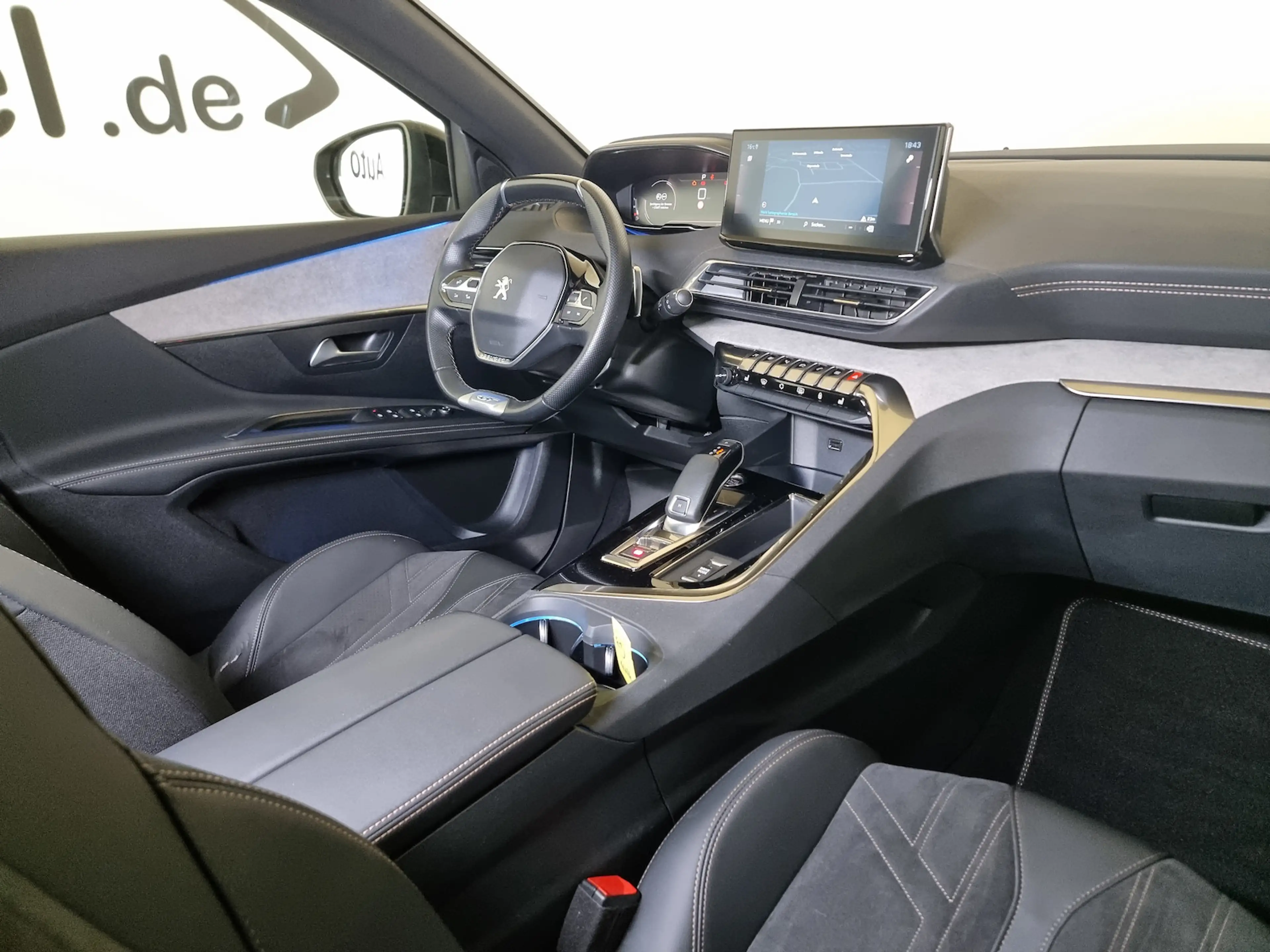 Peugeot 5008 GT LED APP SHZ Kamera Digital Navi 7-Sitzer — photo 10