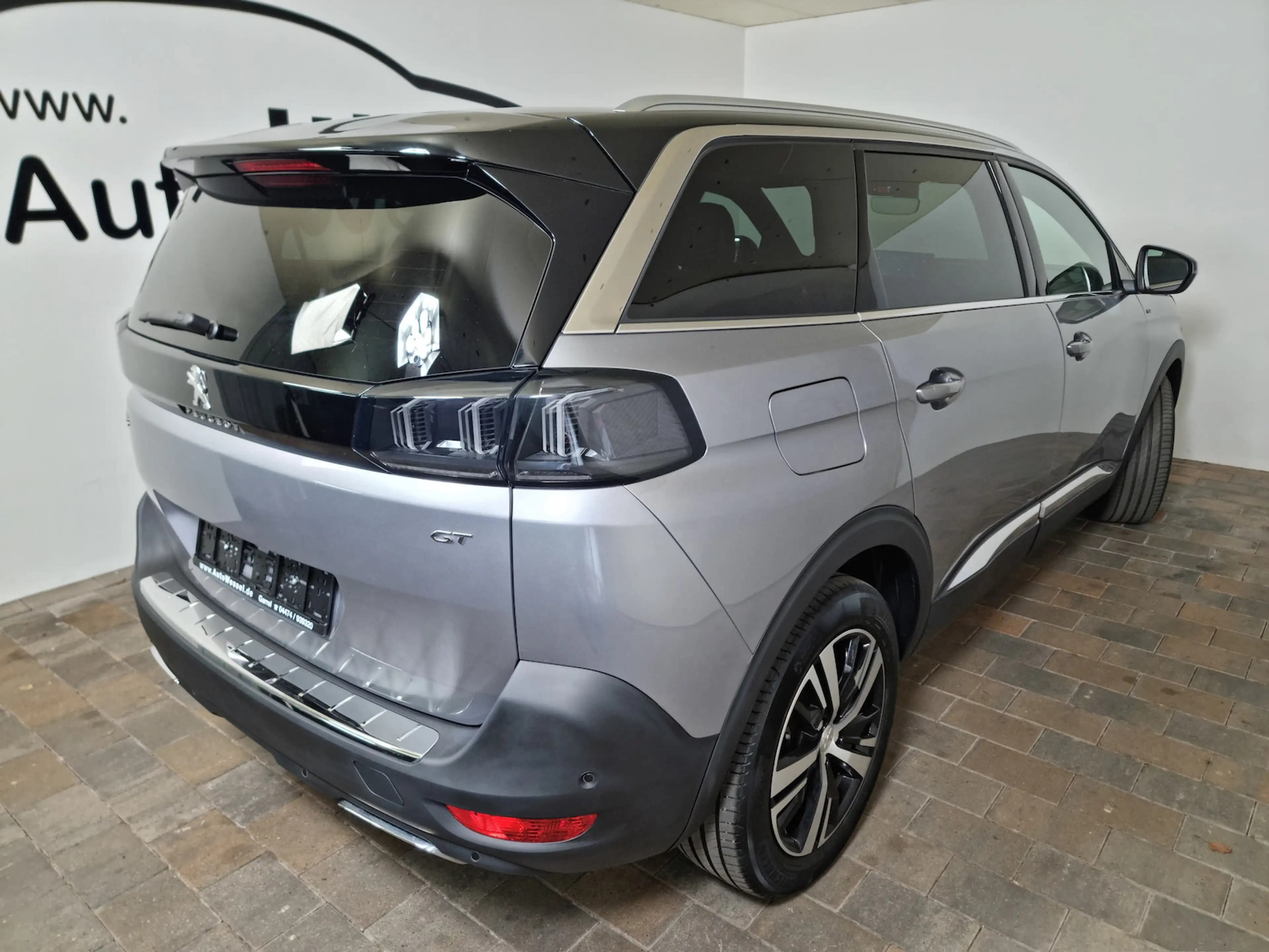 Peugeot 5008 GT LED APP SHZ Kamera Digital Navi 7-Sitzer — photo 6
