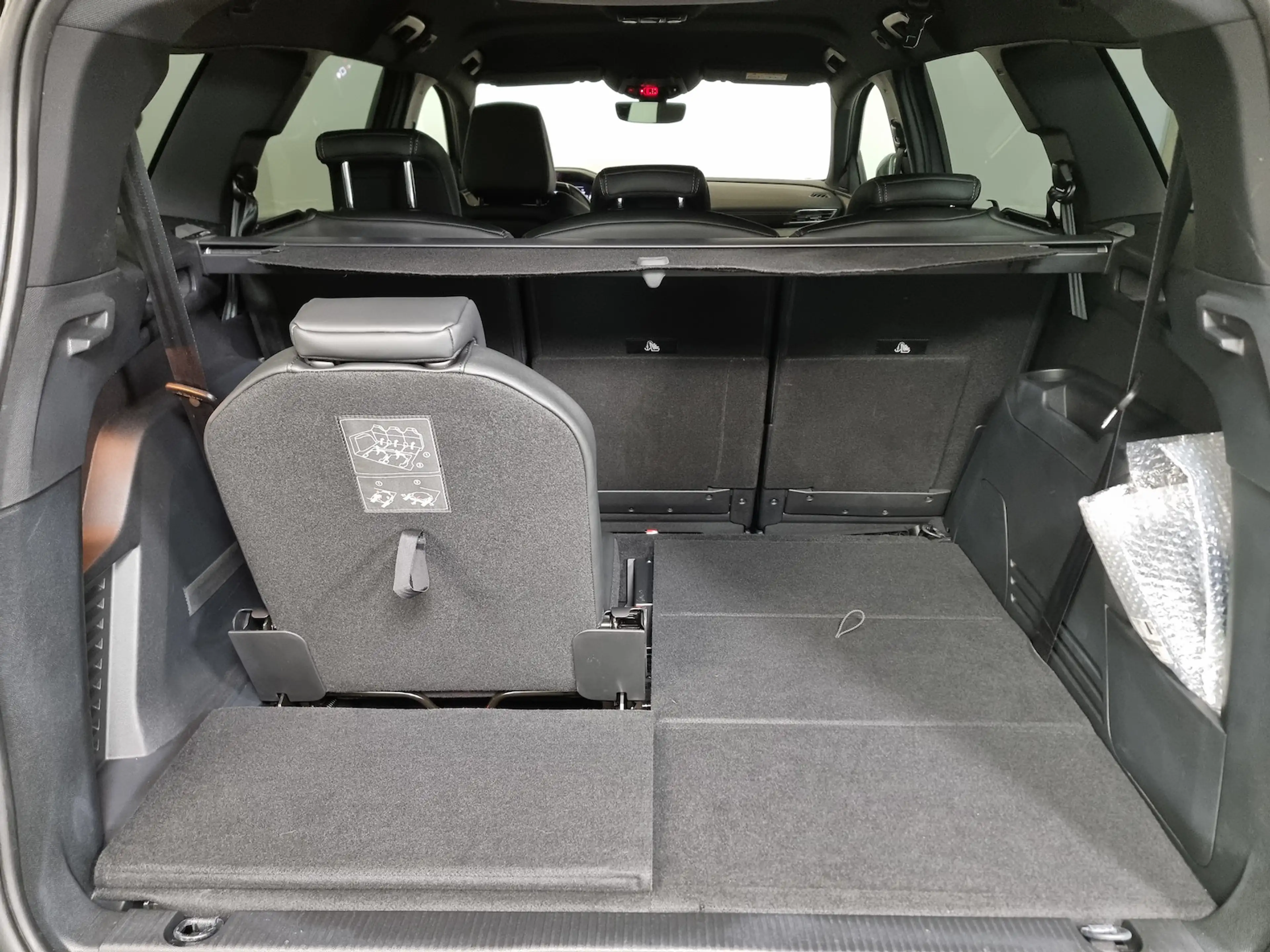 Peugeot 5008 GT LED APP SHZ Kamera Digital Navi 7-Sitzer — photo 7