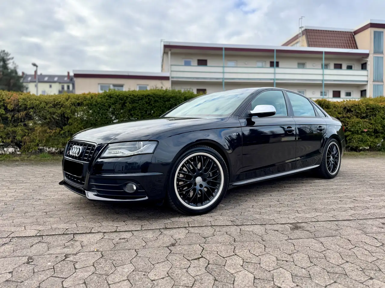 Audi S4