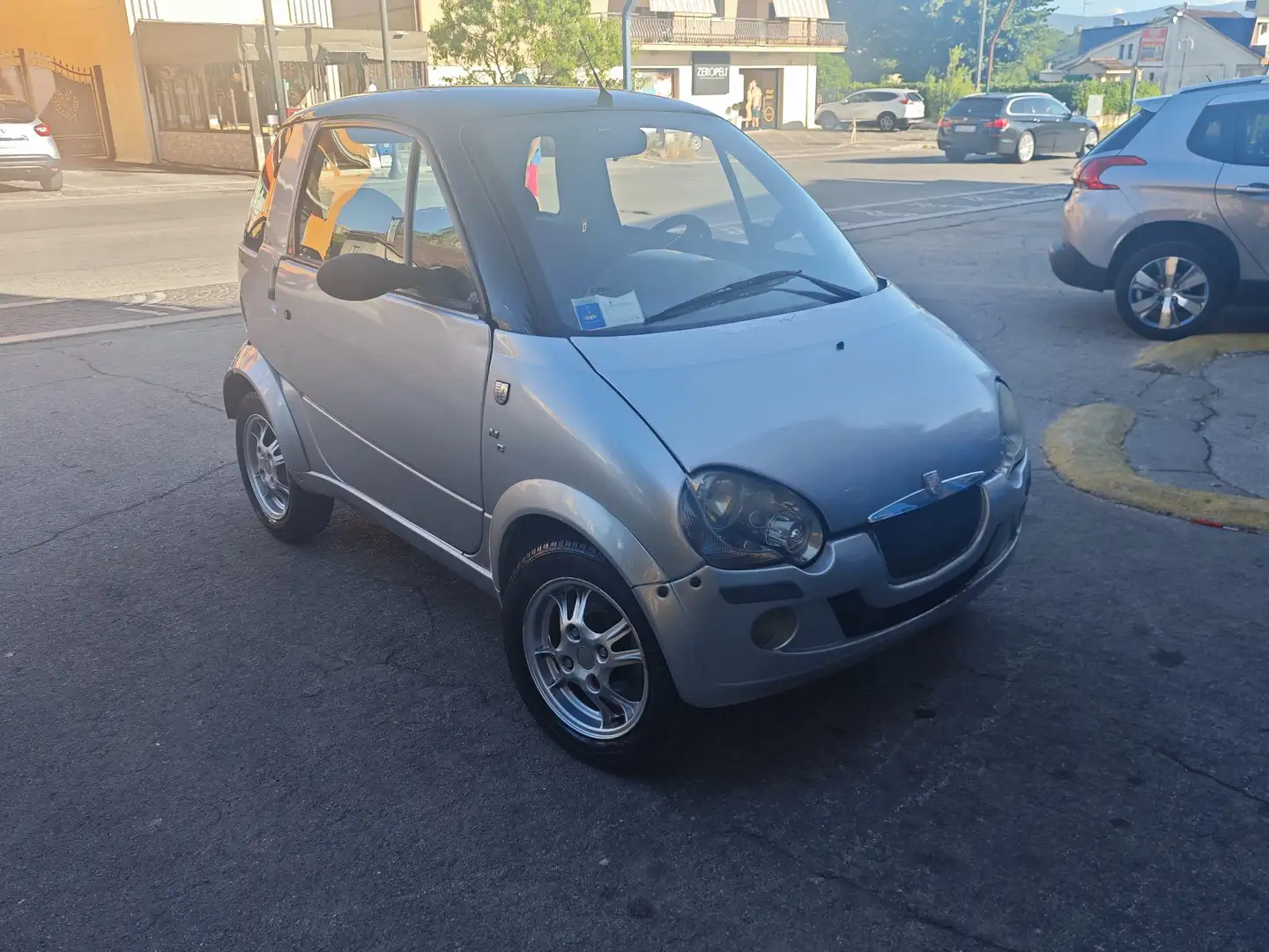 Grecav EKE suite XL minicar - 1