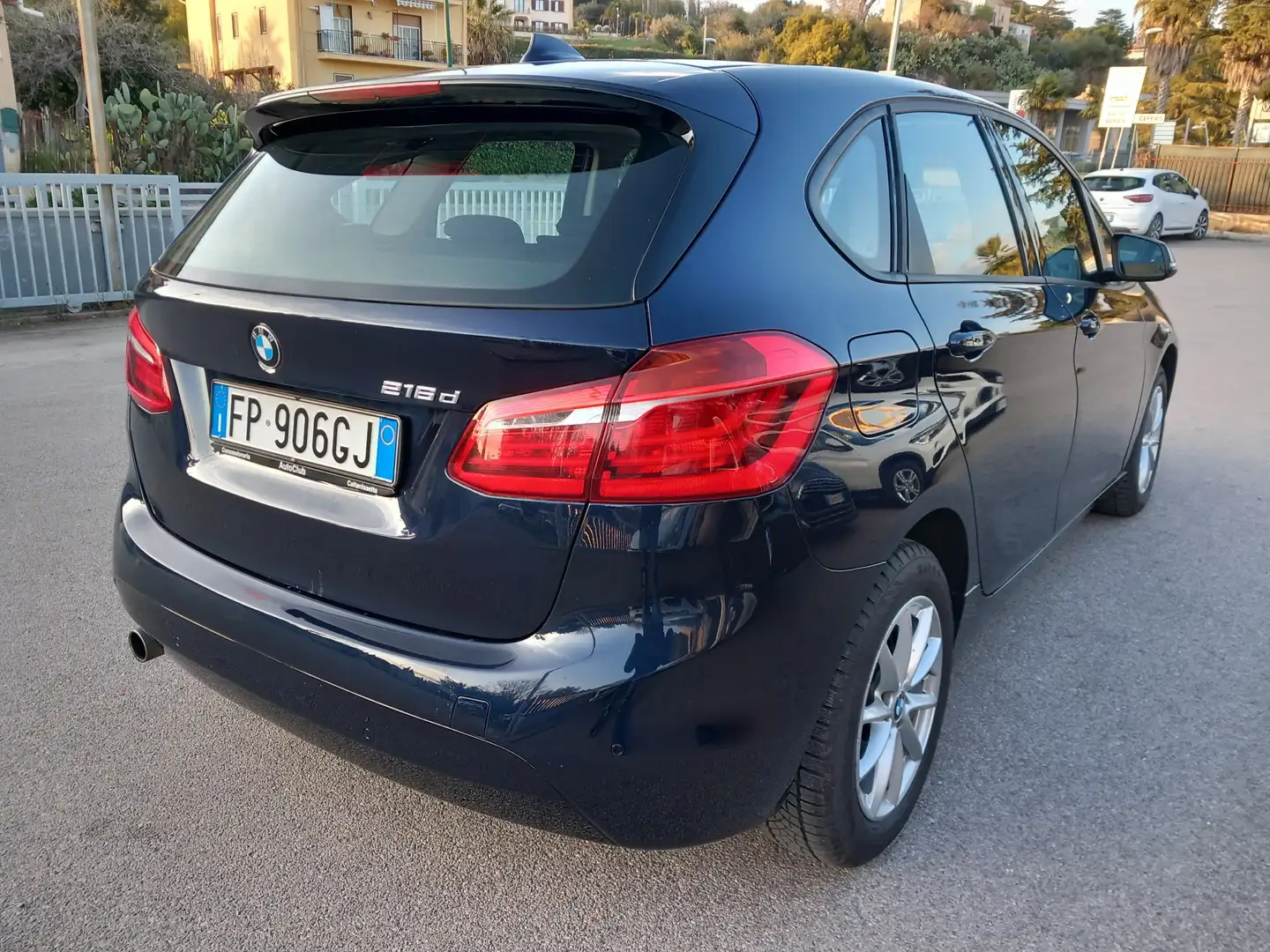 BMW 216 216d Active Tourer Advantage my15 - 2