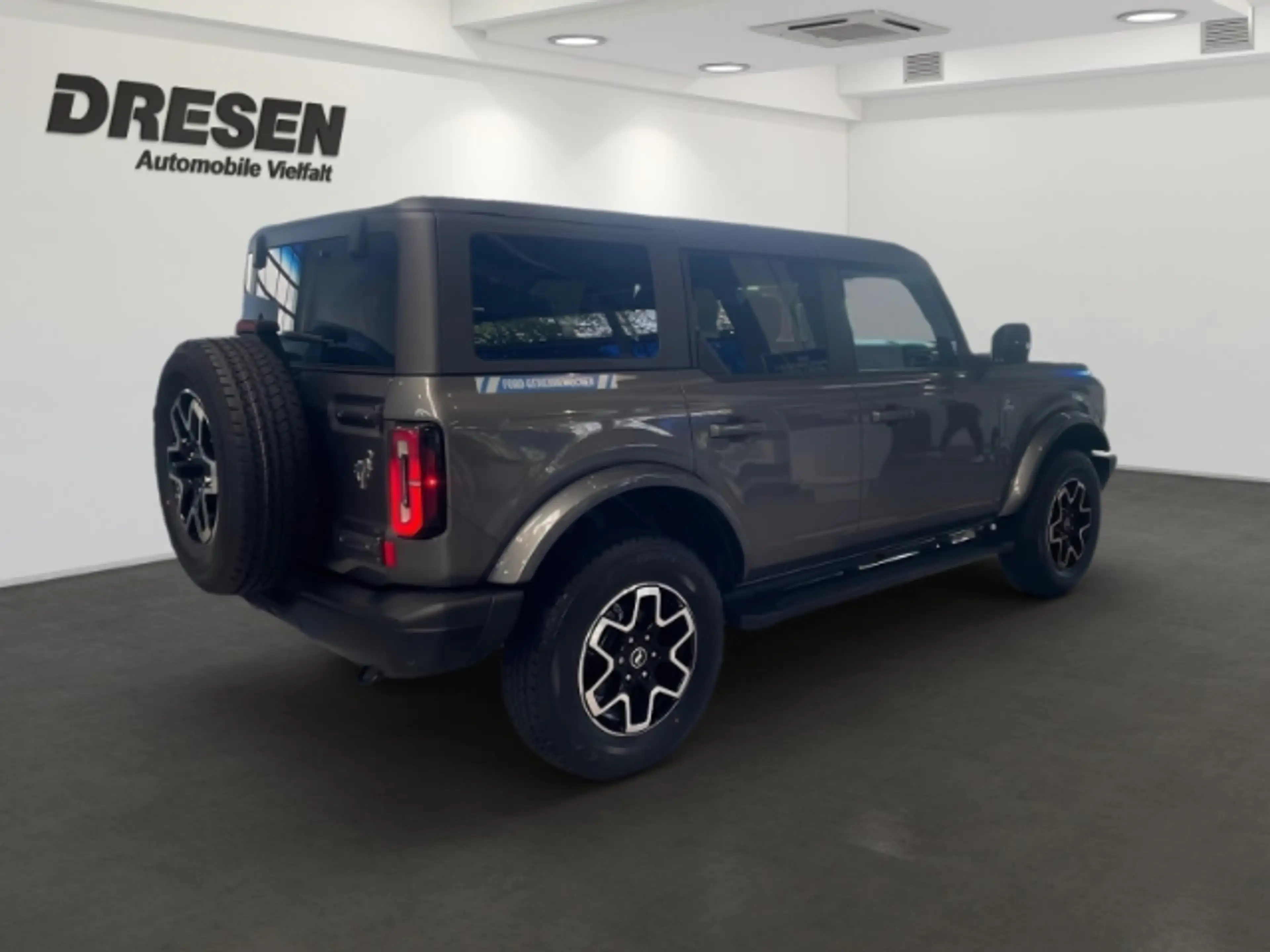 Ford Bronco Outer Banks+Lenkradheizung+Sitzheizung+Navi+360 Gr — photo 3