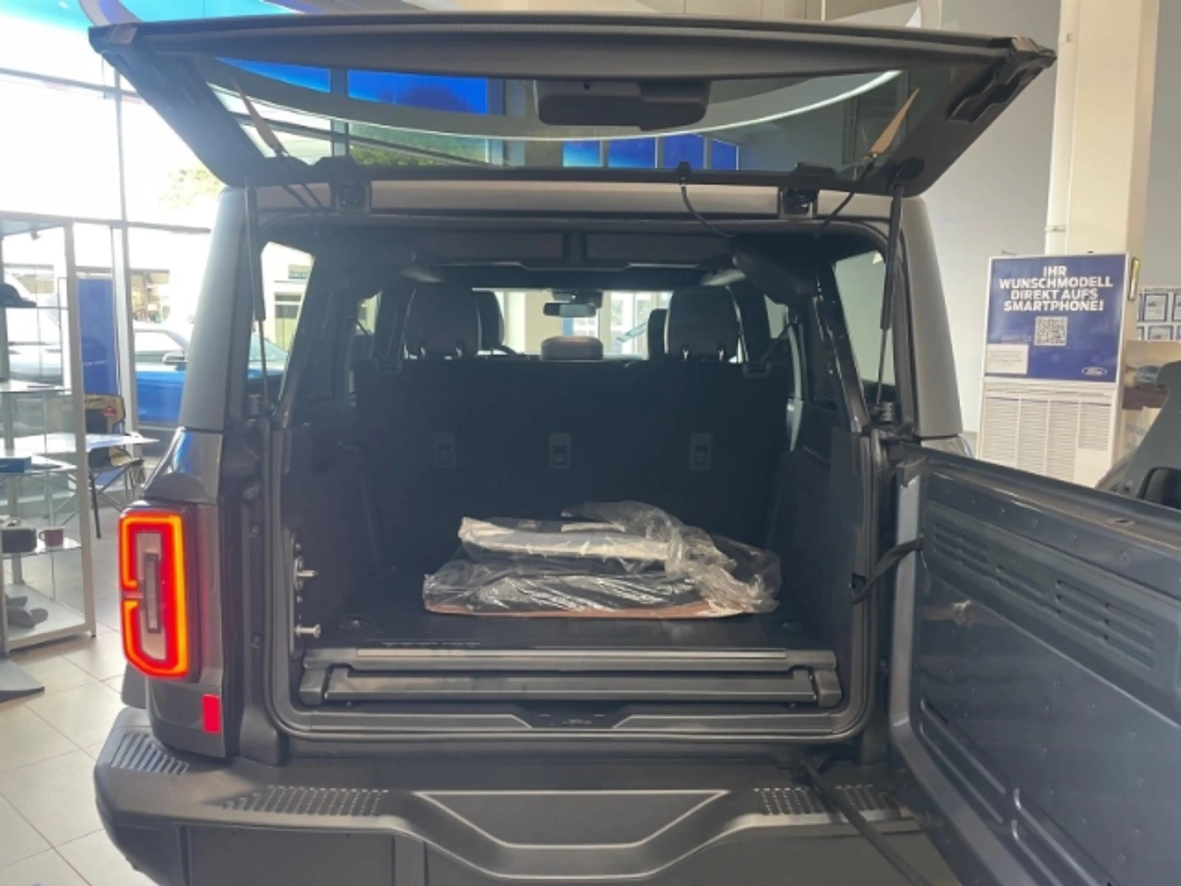 Ford Bronco Outer Banks+Lenkradheizung+Sitzheizung+Navi+360 Gr — photo 11