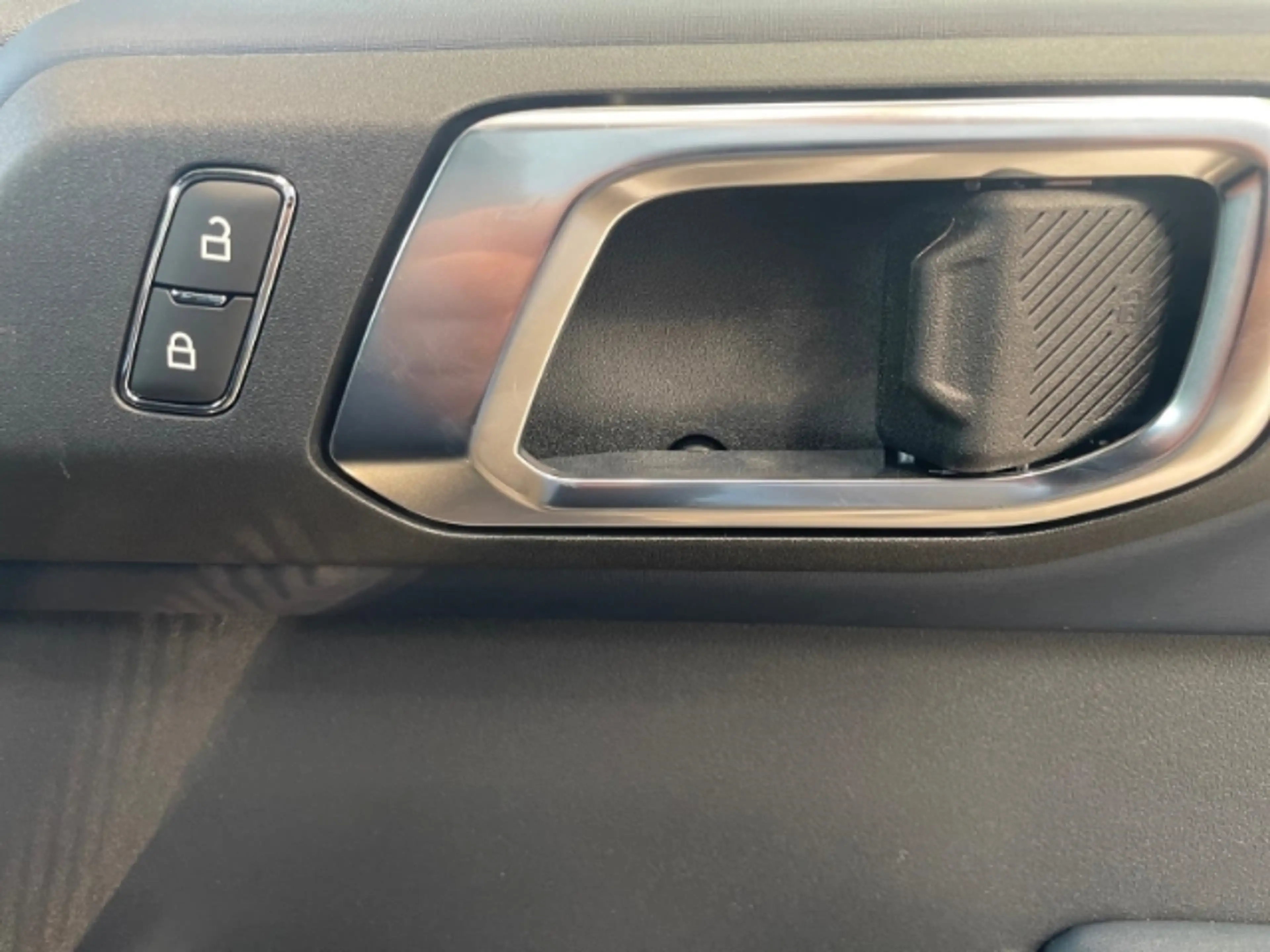 Ford Bronco Outer Banks+Lenkradheizung+Sitzheizung+Navi+360 Gr — photo 15