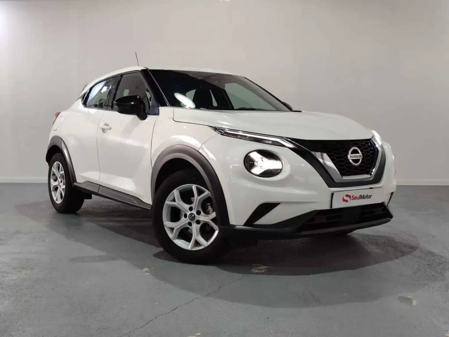 Nissan Juke 1.0 DIG-T Acenta 4x2 114 Blanc - 1