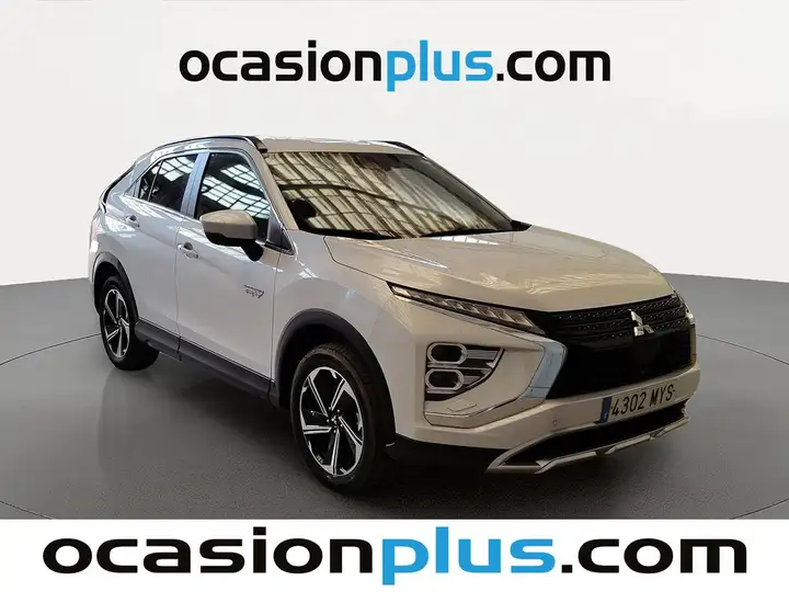 Mitsubishi Eclipse Cross 2025, foto 2
