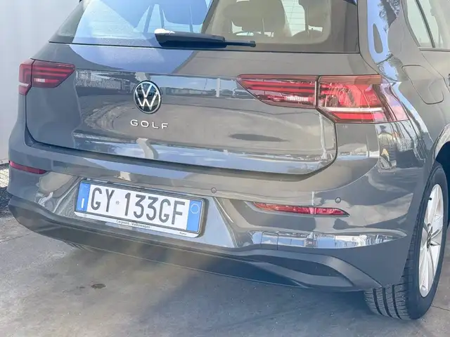 Volkswagen Golf view 19