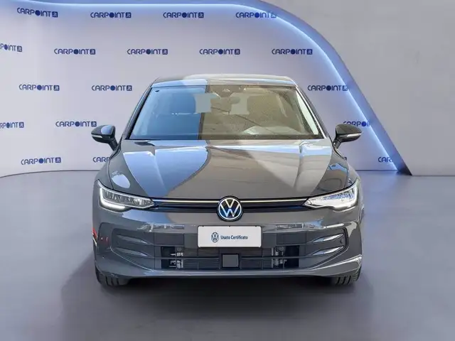 Volkswagen Golf view 4