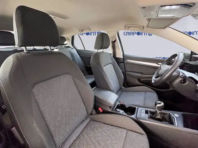 Volkswagen Golf view 9