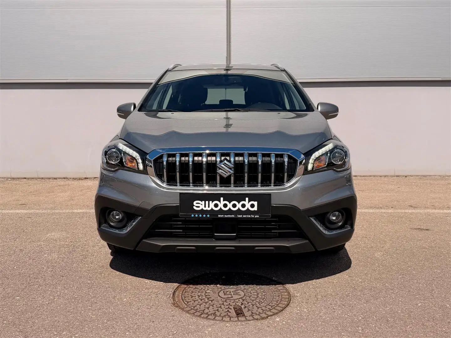 Suzuki SX4 S-Cross 1,4 GL+ DITC Hybrid ALLGRIP shine Grau - 2