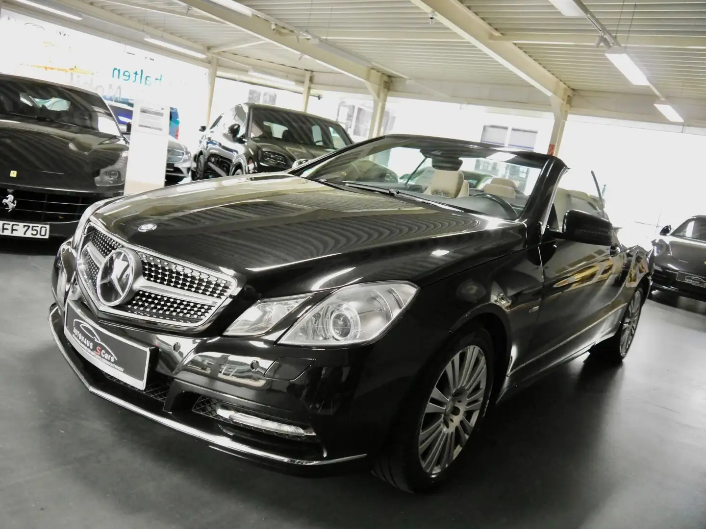 Mercedes-Benz E 350 Cabrio CDI*H&KSound*Leder*Aircraft Schwarz - 2