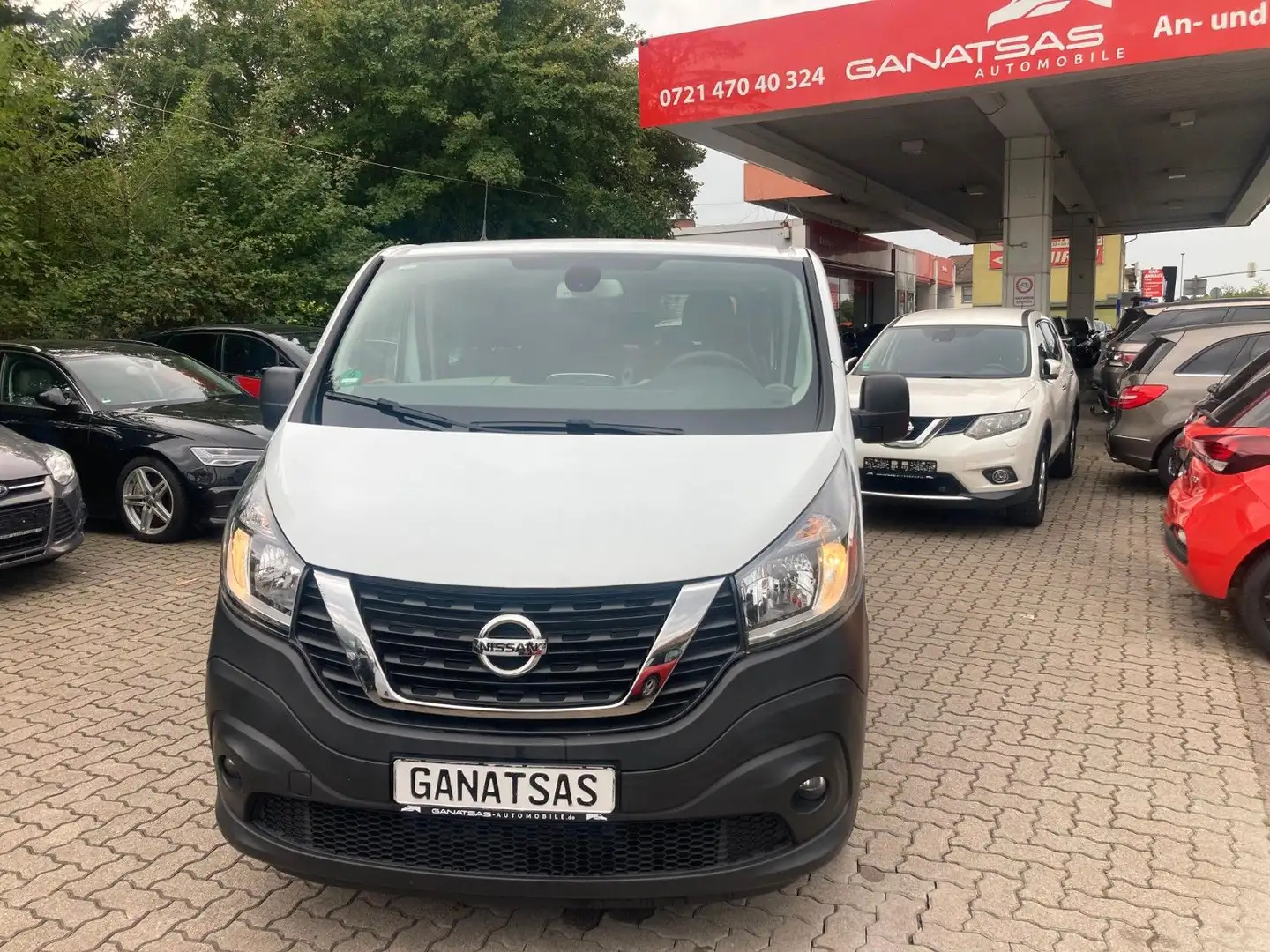 Nissan NV300 Kombi L2H1 2,9t PREMIUM-9 Sitzer Blanc - 2