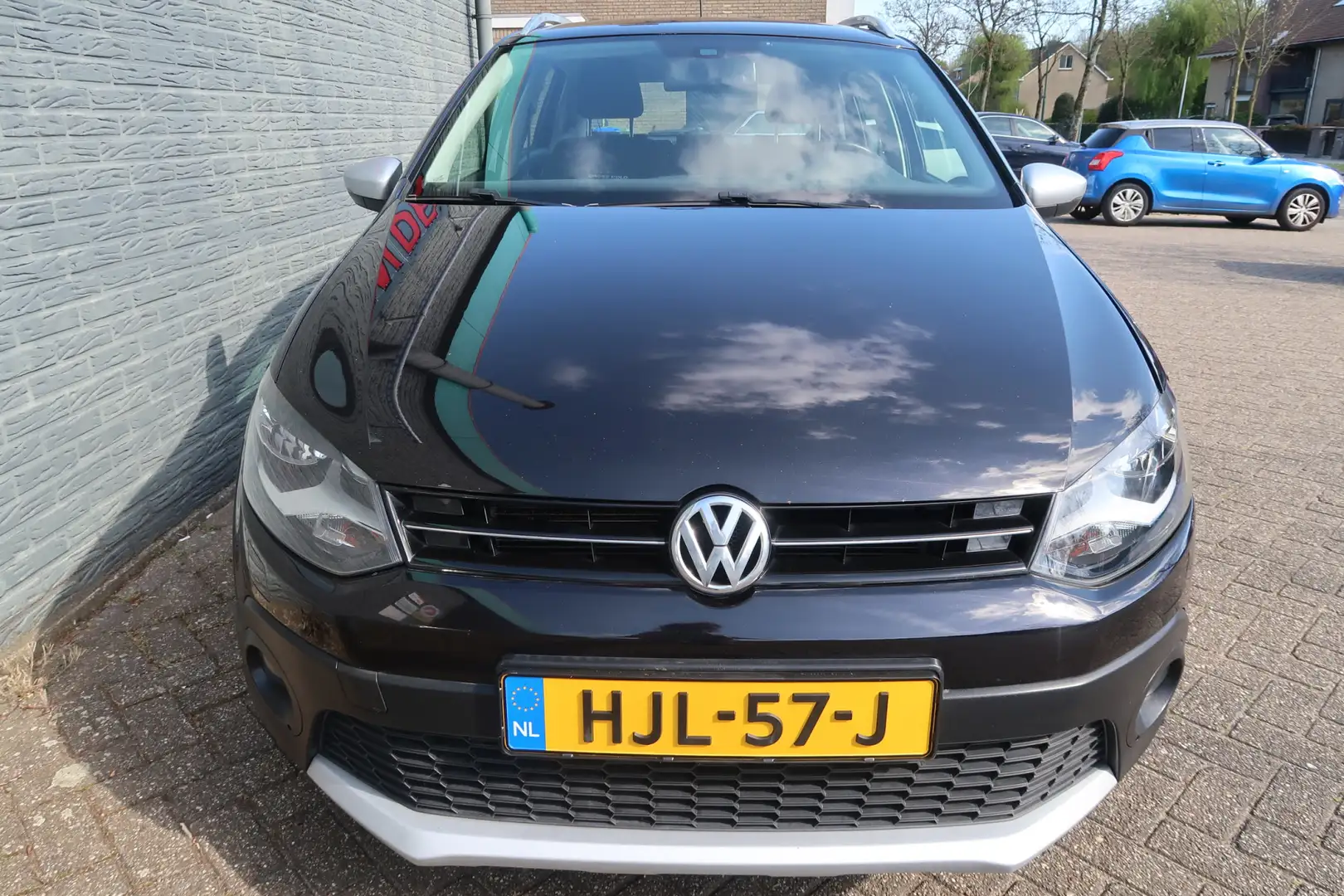 Volkswagen Polo Cross 1.2 TSI Highline een zeer nette en goed onderhoude Fekete - 2