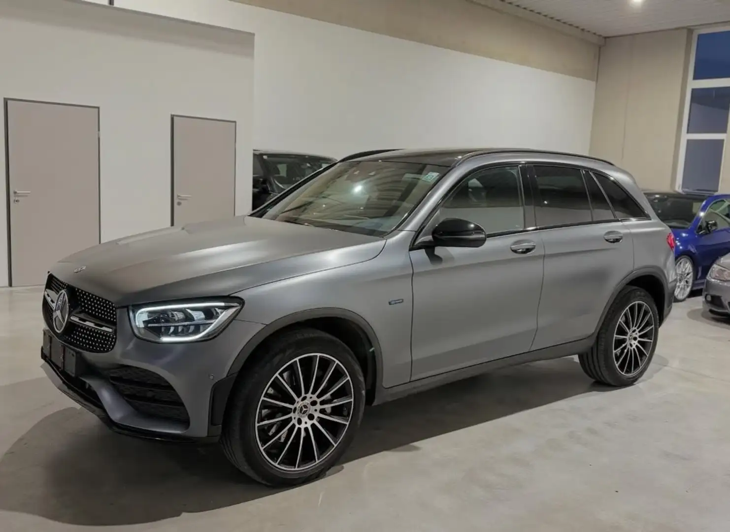 Mercedes-Benz GLC 300 de PHEV 4Matic Grau - 1