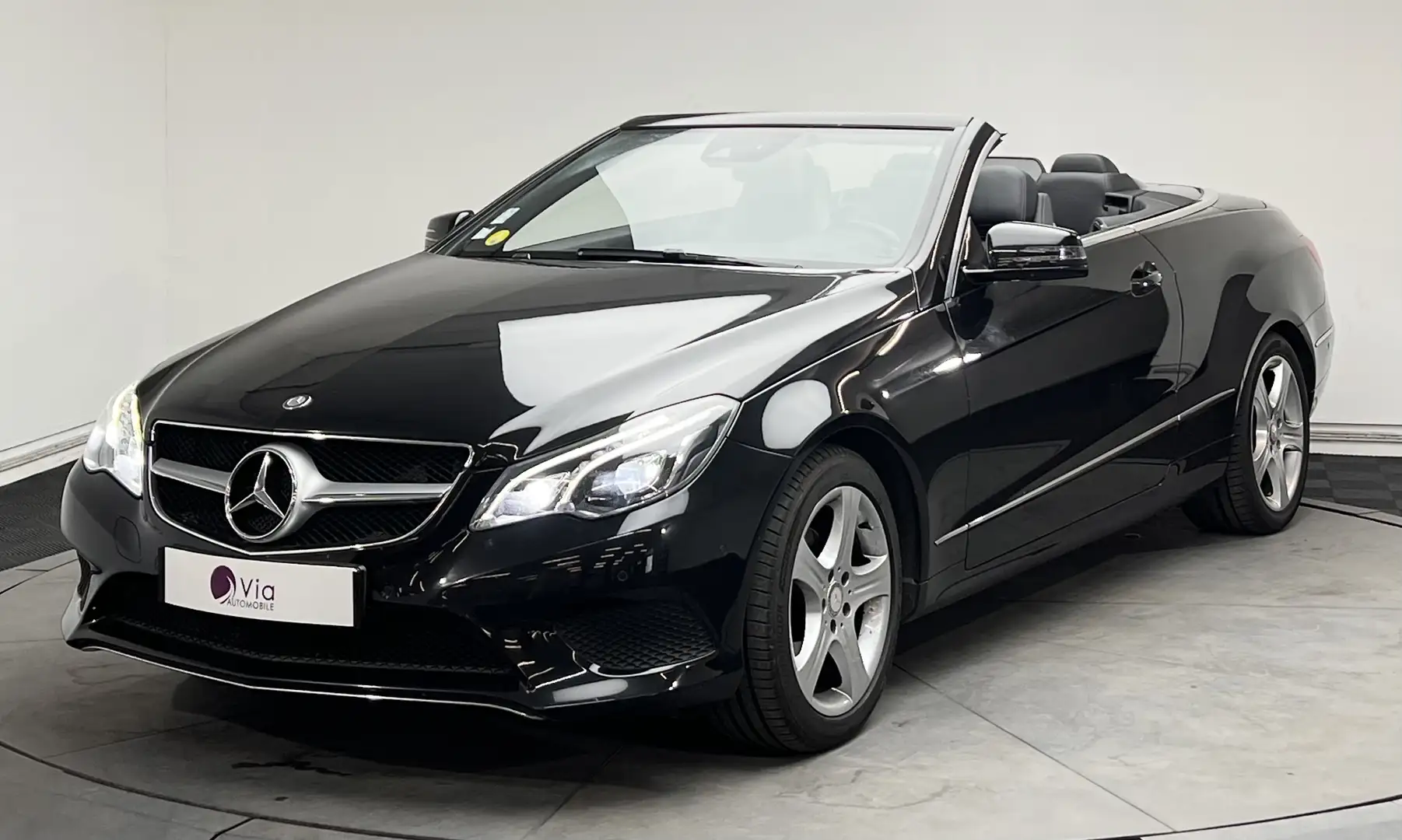 Mercedes-Benz E 220 220 CDI Executive - sièges chauffants - attelage Negro - 1