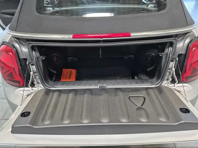 Mini Cooper Cooper view 6