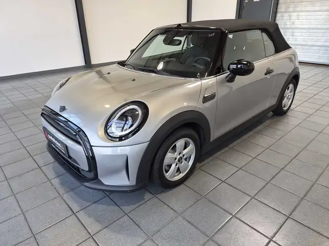 Mini Cooper Cooper view 3