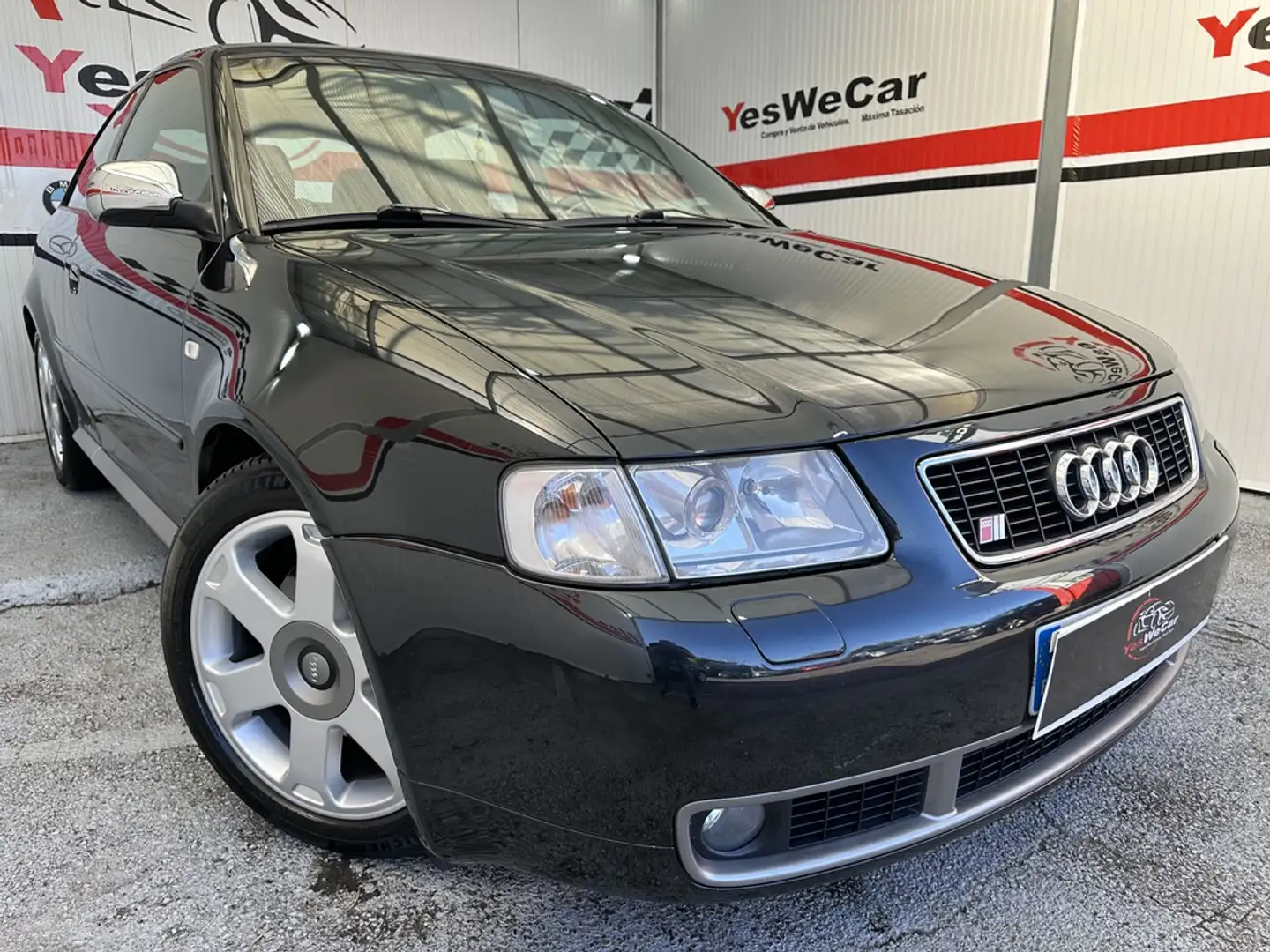 Audi S3 1.8 T quattro Noir - 1