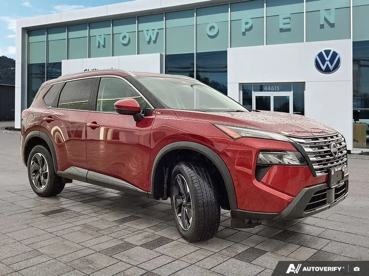 Nissan Rogue снимка Nissan Rogue