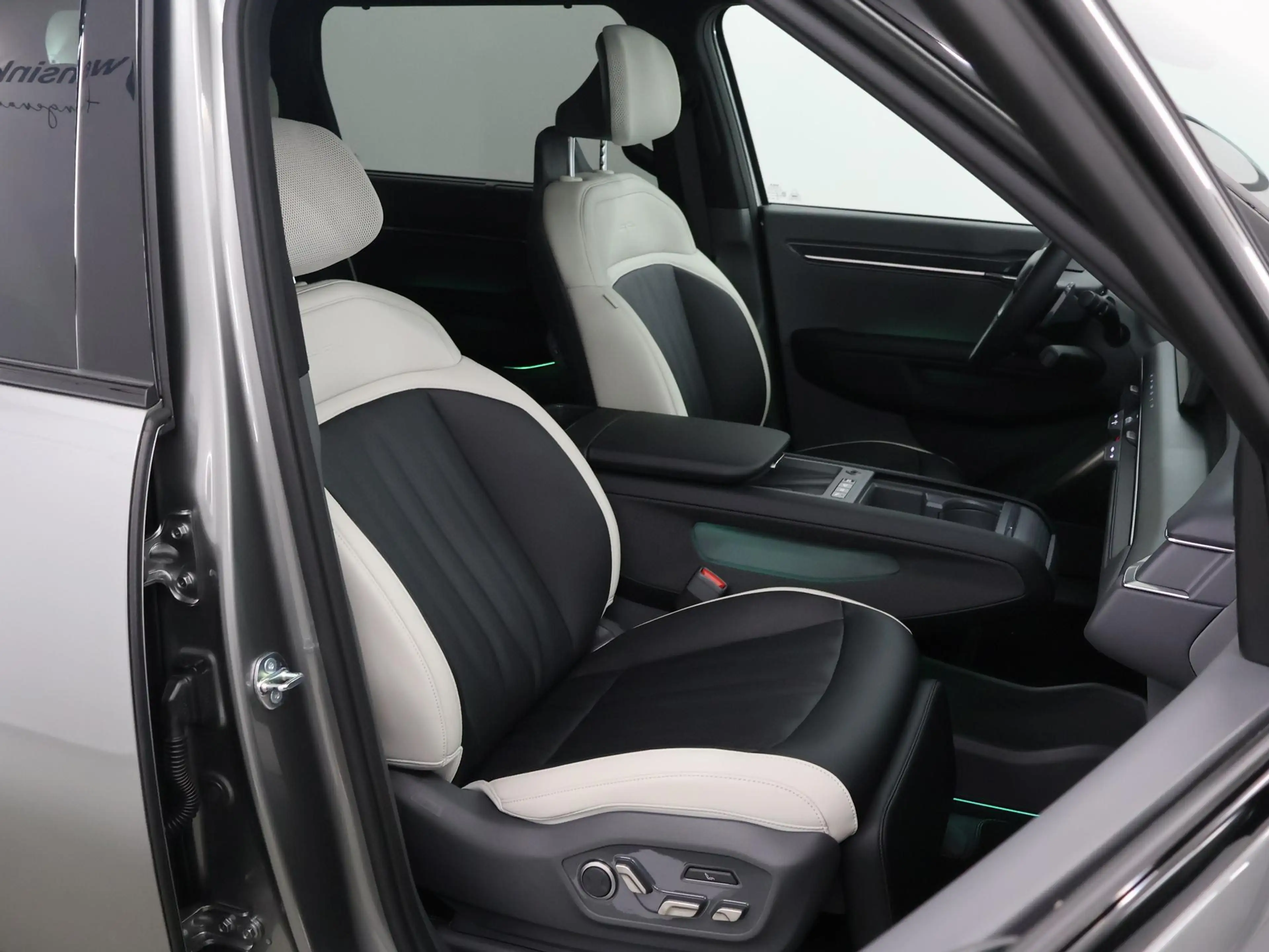 Kia EV9 GT-Line AWD 99.8 kWh | Panoramaschuifdak  | LED-ma — photo 14