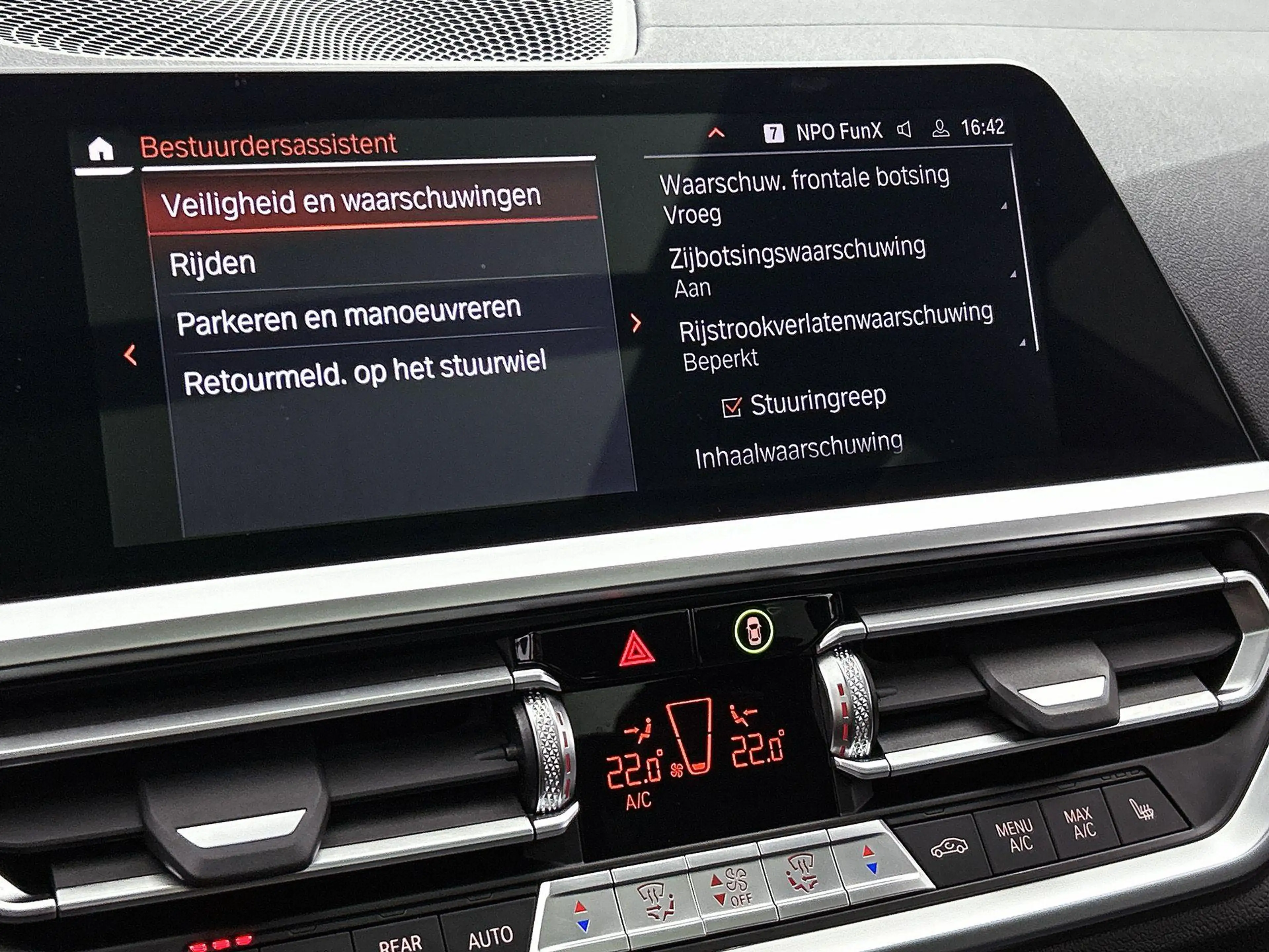 BMW 340 3-serie Touring M340i xDrive High Executive | WORD — photo 14