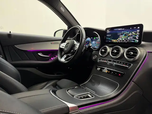 Mercedes-Benz GLC view 18