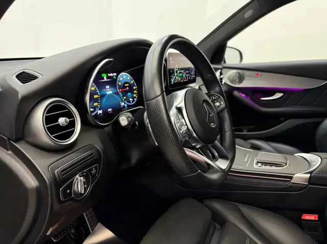 Mercedes-Benz GLC view 14