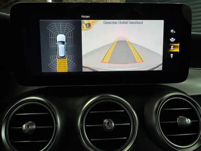 Mercedes-Benz GLC view 29
