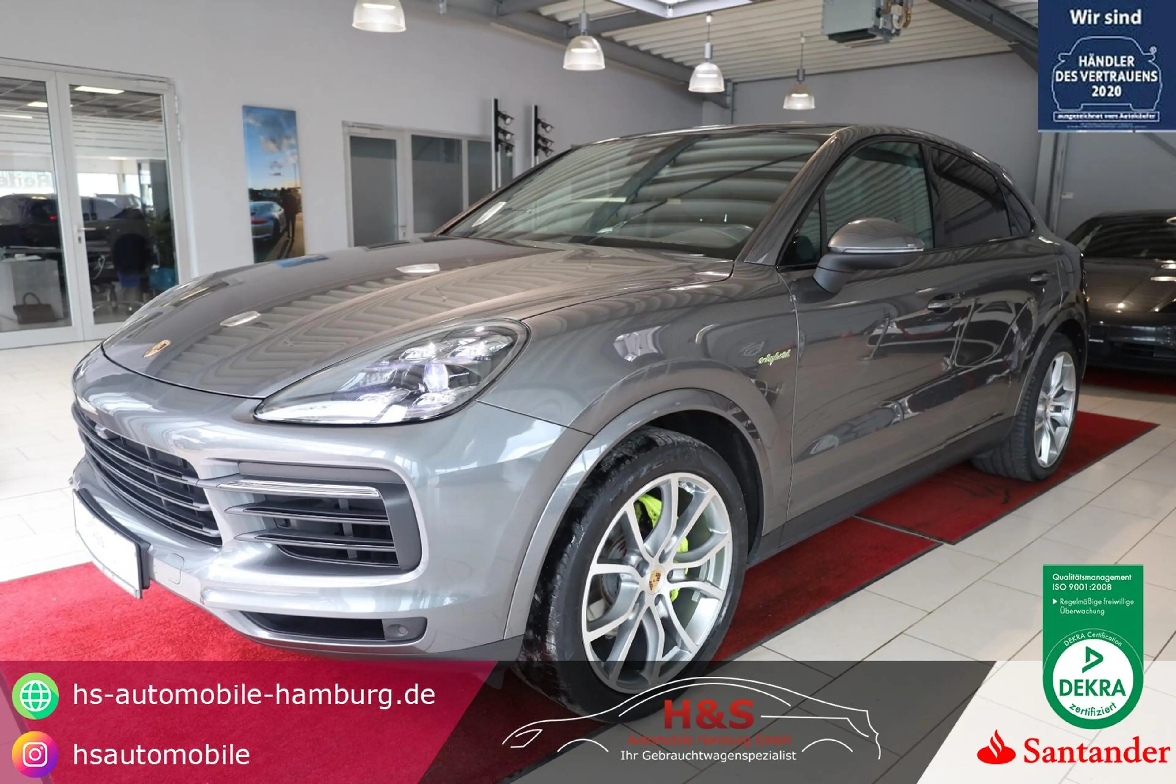 Porsche Cayenne Coupe E-Hybrid Panorama