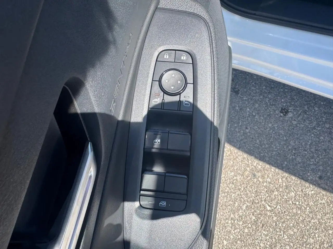 Nissan Sentra снимка Nissan Sentra