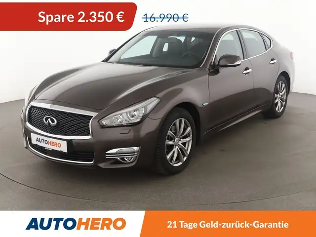 Infiniti Q70 2.2 Diesel Premium Tech Aut.*NAVI*ACC*360°*PDC*SHZ