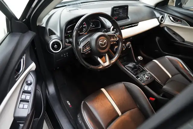 Mazda CX-3 view 12