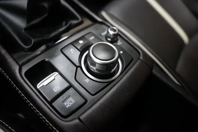 Mazda CX-3 view 29