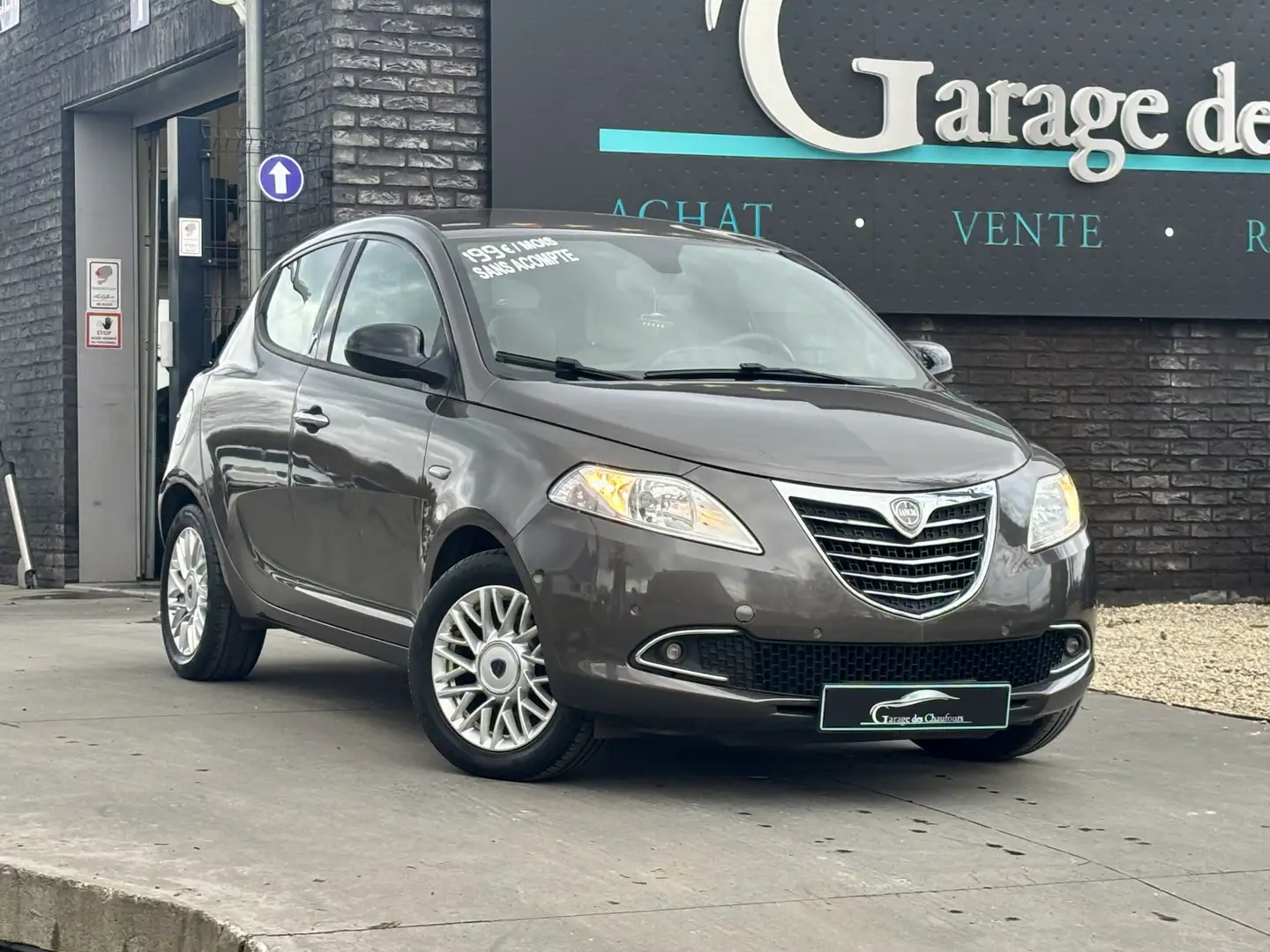 Lancia Ypsilon 1.2i Fire Evo II - ! Garantie 12 Mois ! - Euro6b Grau - 2