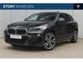 BMW X2 sDrive20i M Sport Automaat / Panoramadak / Sportst Zwart - thumbnail 1