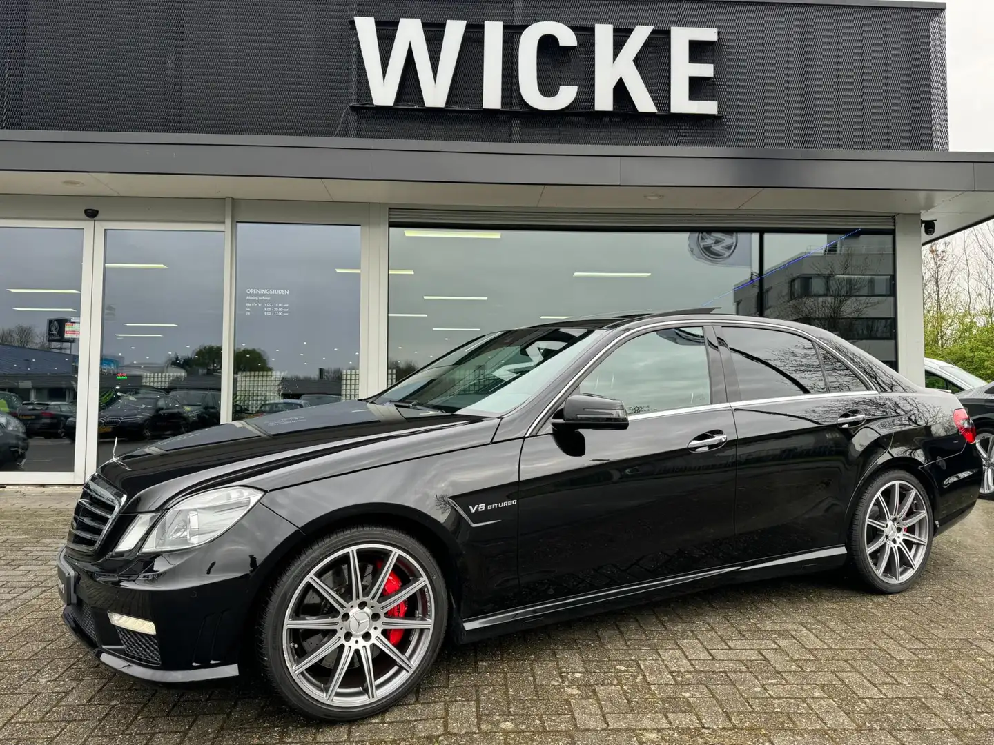 Mercedes-Benz E 63 AMG Performance Package 558 PK Pano VOL!! Negro - 1