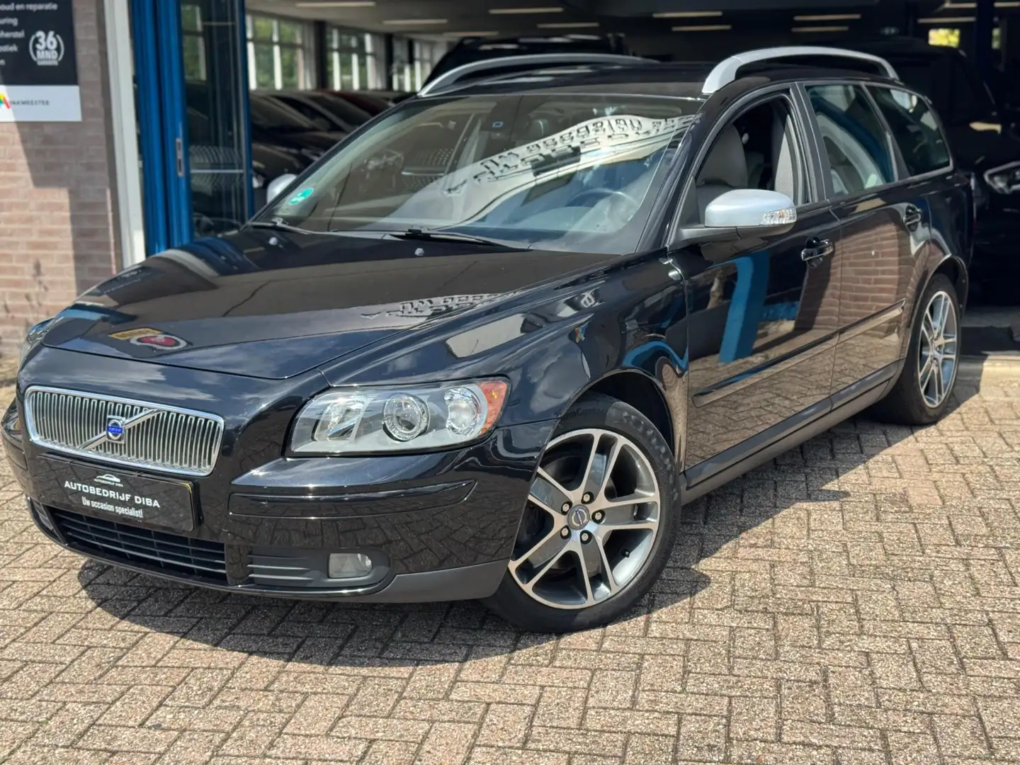 Volvo V50 2.4 Edition II Sport 2006 AUT LEDER NAP! Negro - 2