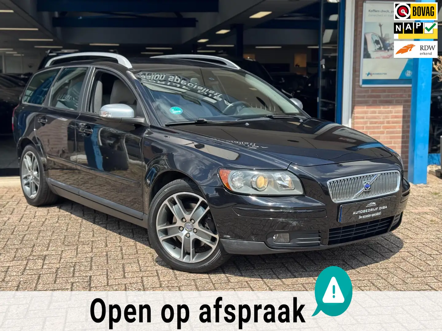 Volvo V50 2.4 Edition II Sport 2006 AUT LEDER NAP! Negro - 1