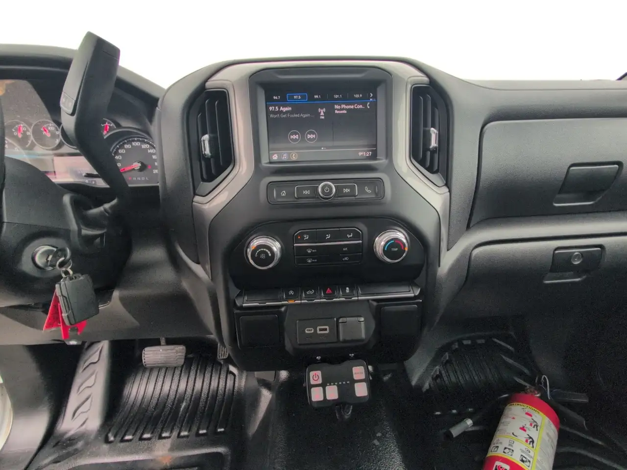 GMC Sierra 1500 снимка GMC Sierra 1500