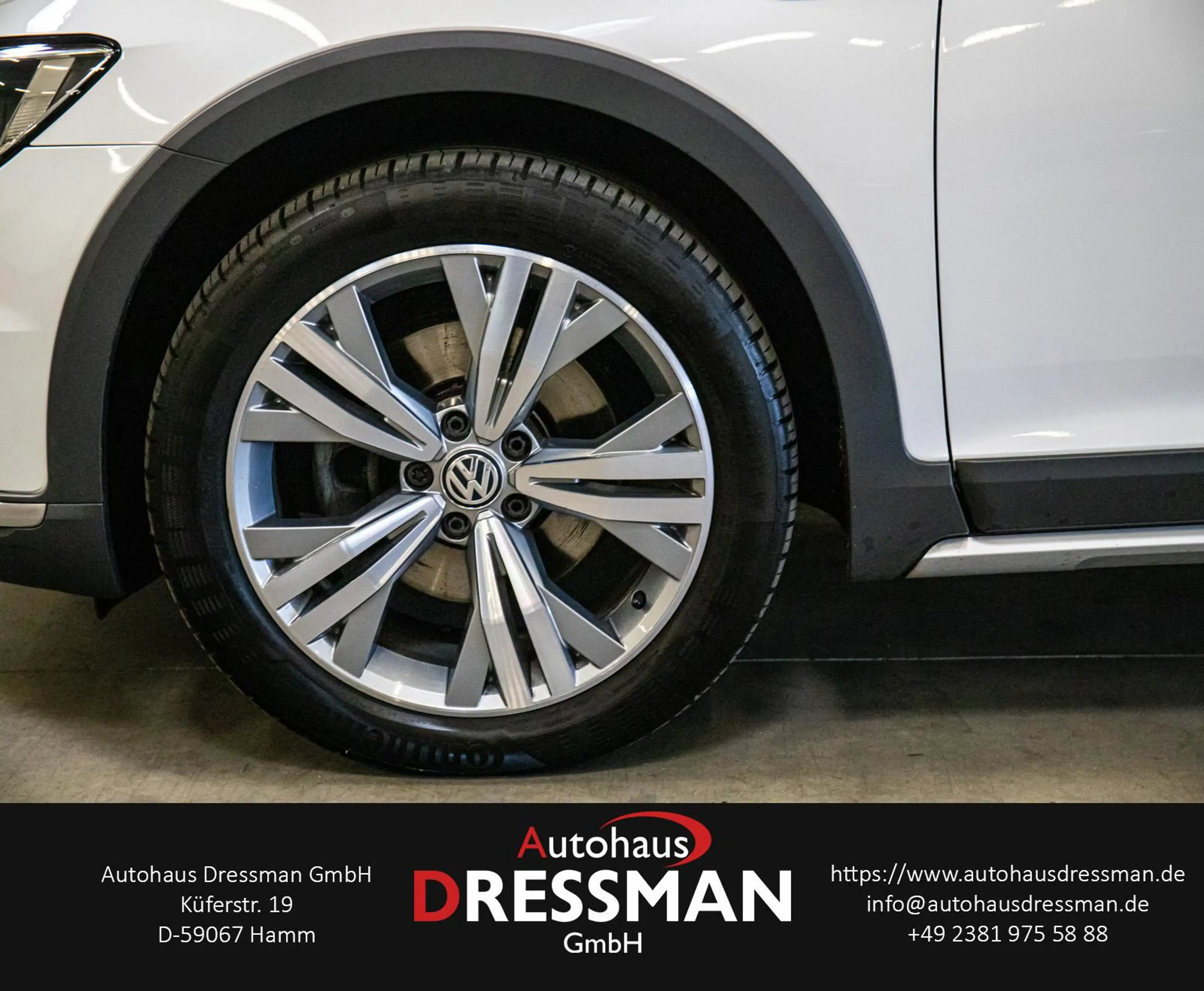 Volkswagen Passat Alltrack 4Motion ACC PANO MASSAGE AHK LED — photo 8