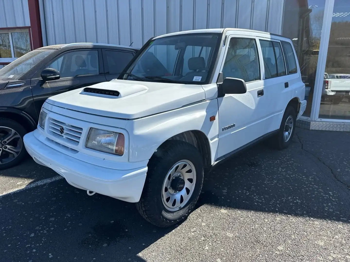Suzuki Vitara 1.9 TD JX 5P Weiß - 2