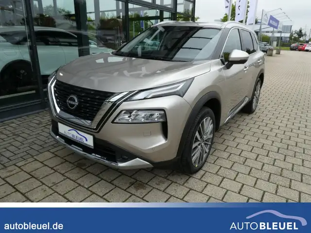 Nissan X-Trail 1.5 VC-T MHEV Tekna*Bose*7-Sitzer*Pano*20 Zoll*