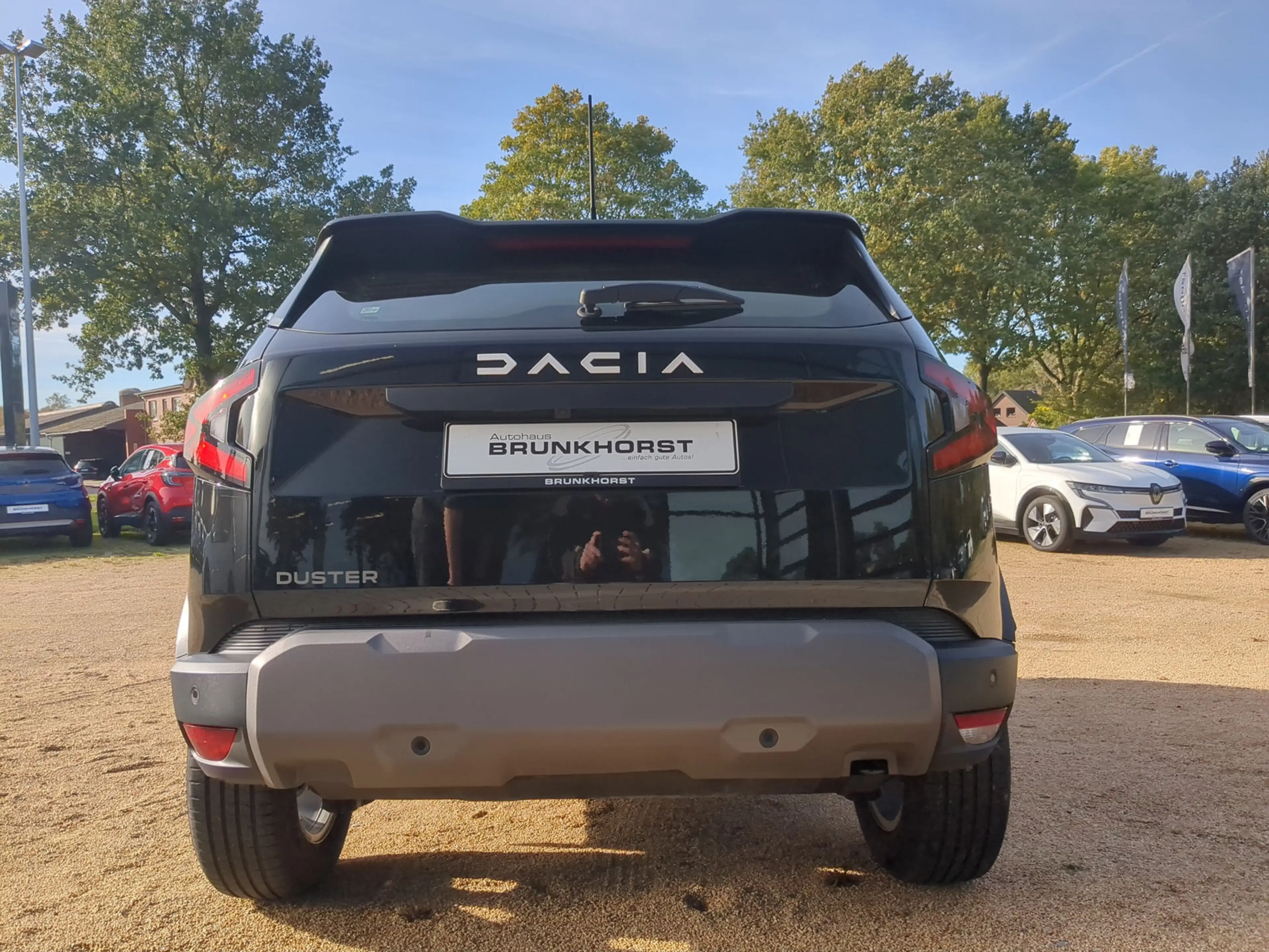 Dacia Duster TCe 140 Expression Winterpaket+Navi+LED — photo 2