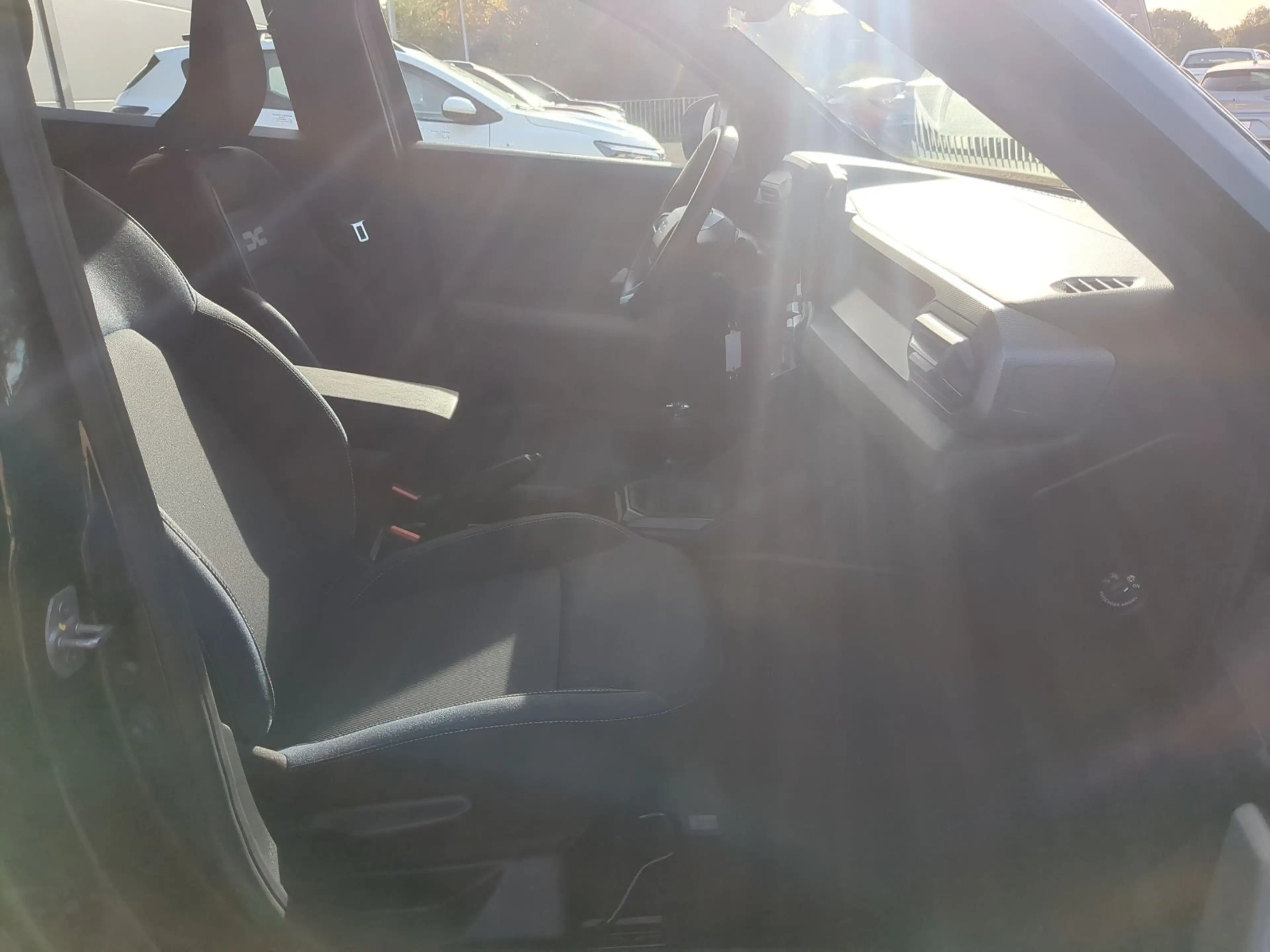 Dacia Duster TCe 140 Expression Winterpaket+Navi+LED — photo 9