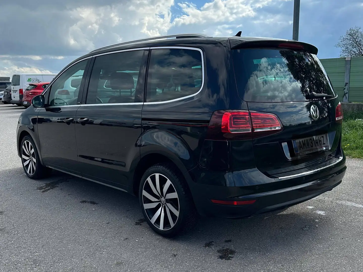 Volkswagen Sharan Sharan Comfortline SCR 2,0 TDI DSG Comfortline Schwarz - 2
