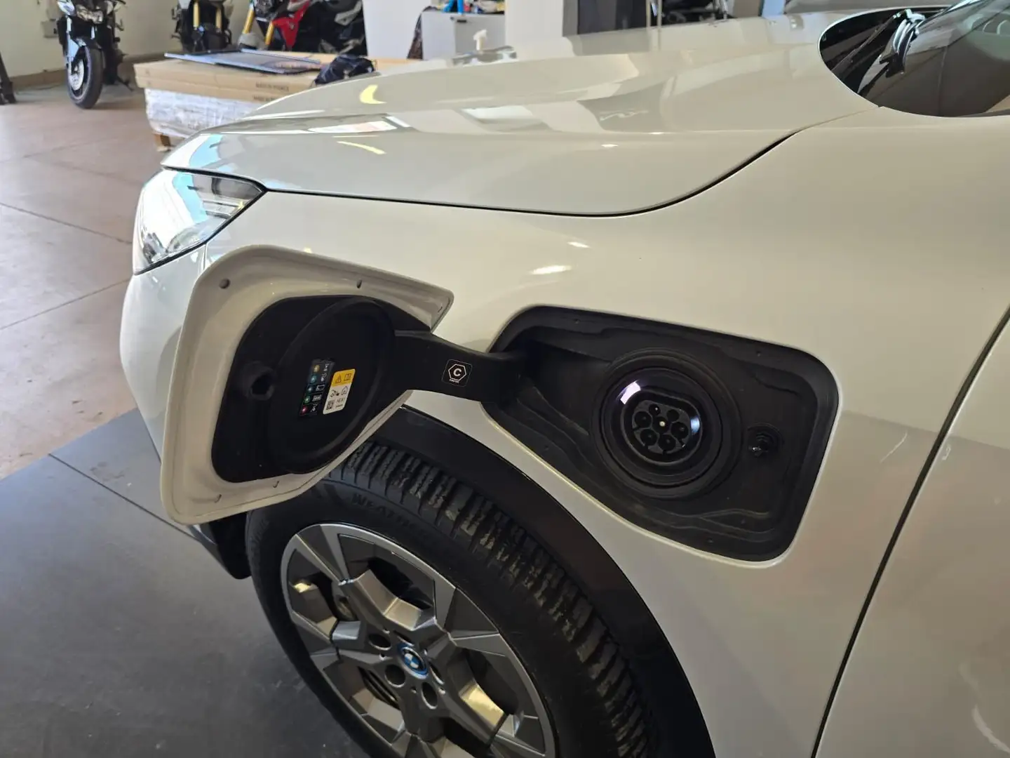 BMW X1 X1 xDrive 30e xLine Blanc - 2