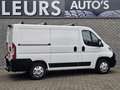 Peugeot Boxer 330 2.0 BlueHDI L1H1 Premium Pack Trekhaak/Camera Wit - thumbnail 3