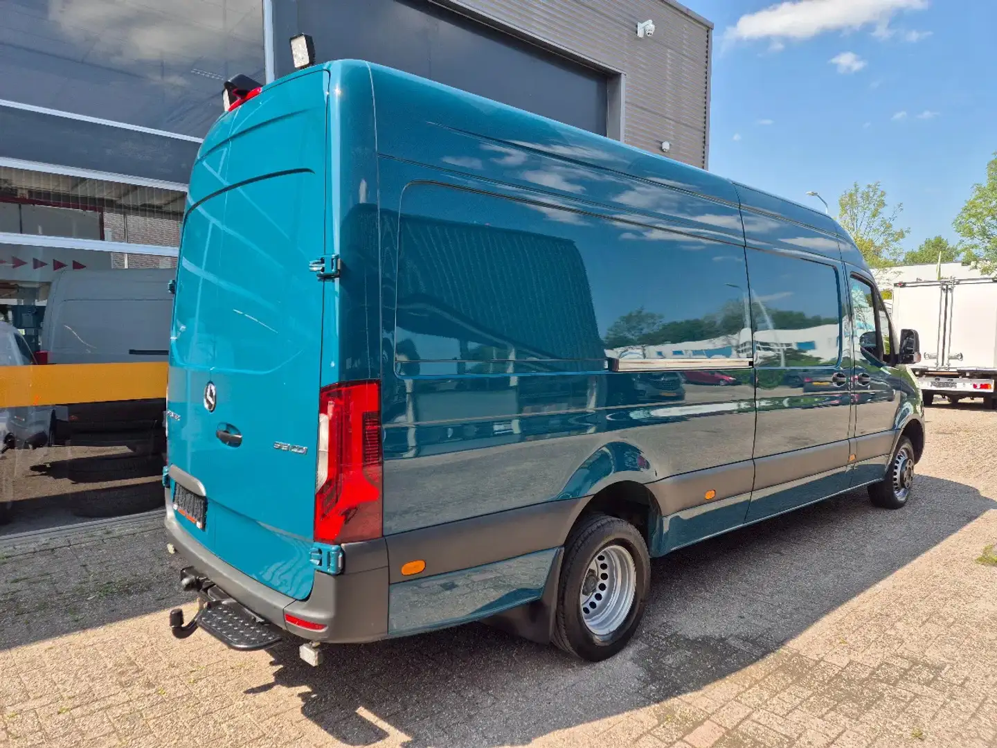 Mercedes-Benz Sprinter 519 CDI Maxi Euro 6 GVW 3500 KG 75000 KM Groen - 2